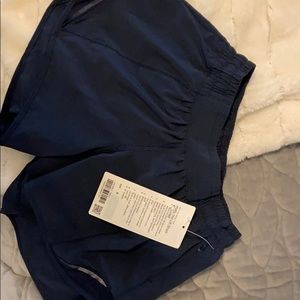 Lululemon hotty hot short